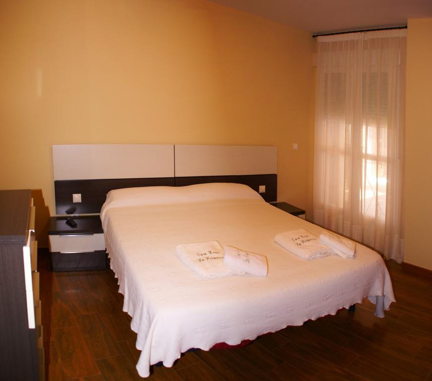 La Primavera Nuez Room photo
